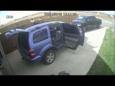 Trampoline Flies off Due to Strong Wind and Gets Damaged - 1268353