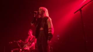 Broods - Recovery - Live at the Melkweg