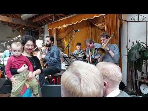Ewan Bleach and his band play 'Wild Man Blues' by Louis Armstrong and Jelly Roll Morton. 2.4.23