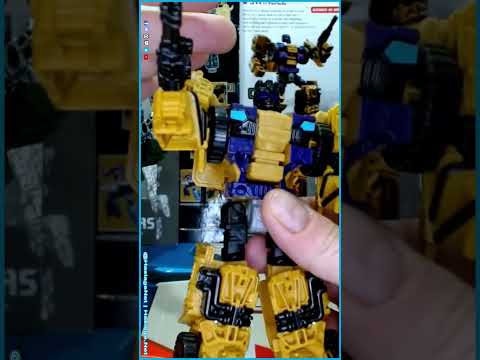 "Two trucks, one mold." Transformers: PW Combiner Wars Hound & Swindle #Shorts | HNE Toys