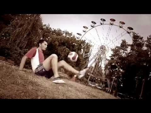 Street Style I TV FOOTBALL - ZHURA