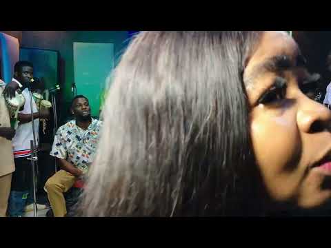 Online groove with Oyinlomo Diamond