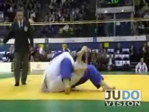 JUDO 2008 World Open Championships: Wen Tong 佟文 (CHN) - Malgorzata Gornicka (POL)