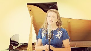 It&#39;s Only A Paper Moon Jazz Piano &amp; Vocals