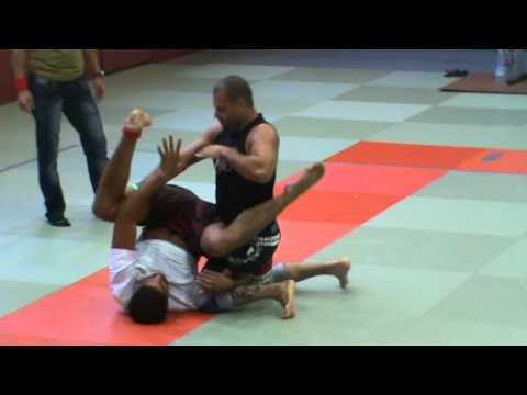 SWISS NO-GI 2011 - KARIM AIT KHALIFA (-93kg advance FINAL)