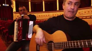 Musik-Video-Miniaturansicht zu Nasce o sol no Alentejo Songtext von Portuguese Folk