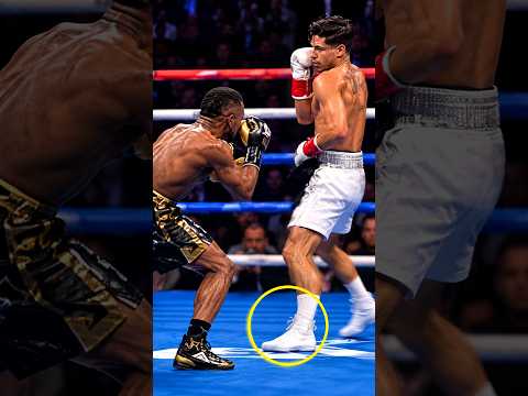 Ryan Garcia’s Footwork Defense Is DIFFERENT! 😳🥊|Las Vegas, Nevada, USA|#ufc#mma#usaboxing