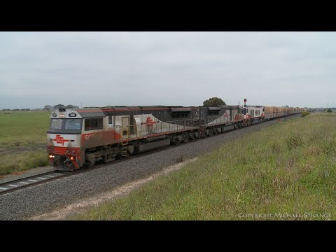 SCT 5PM9 Freight Train With SCT001, SCT010 & CSR006 - PoathTV Australian Railways