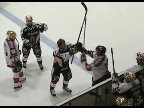 Matt Nickerson sekoilee (HPK-Ässät)