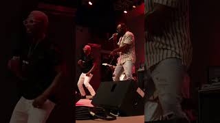 Move it like this or shake it like that! #bahamen #dance