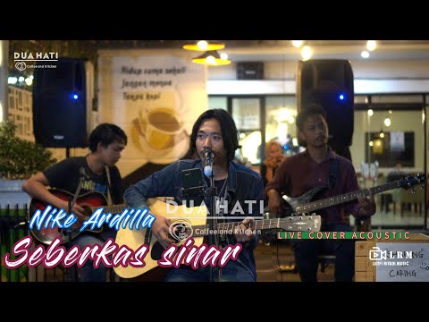 SEBERKAS SINAR - NIKE ARDILLA (COVER)