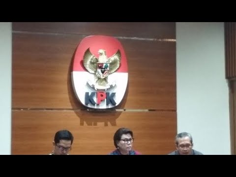 Foto gadis telanjang bersemangat Impotensi obat Cialis