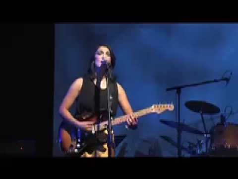 The Sami Sisters - Cry (Live)