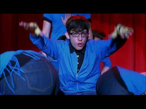 Glee - Push It (Full Performance + Scene) 1x02