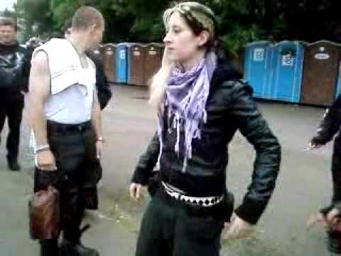 download lagu mp3 mp4 Eierkick, download lagu Eierkick gratis, unduh video klip Eierkick