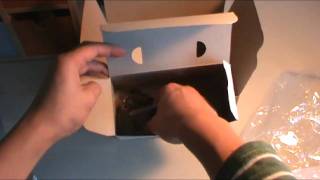 Unboxing: Nikon D3100