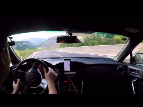 Toyota 86 stock car mountain road powerslide