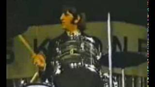 Beatles She Loves You in German Sie Liebt Dich.flv