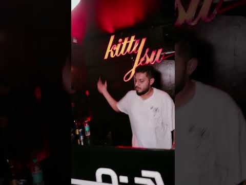 They didn’t come to celebrate.They came to survive 150 BPM.Kitty Su — 31.12 #techno #music#dj