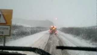 preview picture of video 'driving my artic in the snow'