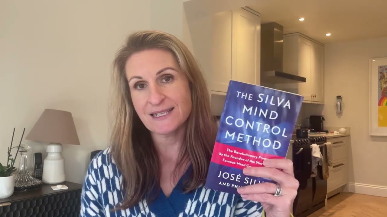 I tried this abundance meditation for 10 days: here's what happened.