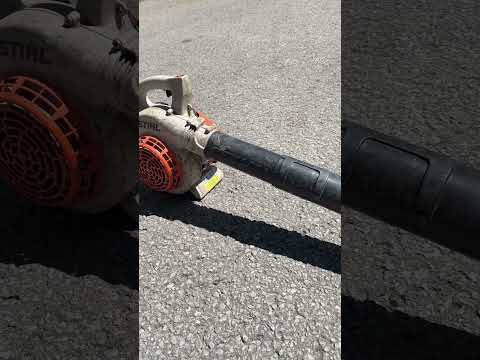 Cyclone 2x gets a stronger air through a handheld leaf blower