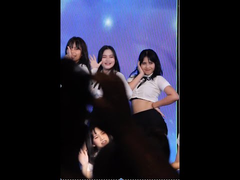 191103 [Fancam] (Mild cover Yeonjung) VENEZIA cover WJSN - SAVE ME, SAVE YOU + Boogie Up + Medley