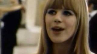 Marianne Faithfull- Hier ou demain