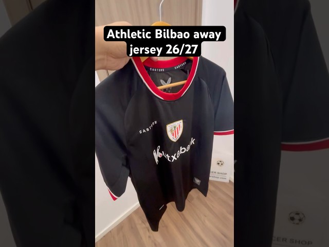 Vídeo relacionado con Albornoz Athletic Club Talla L (rizo americano 400 gsm)