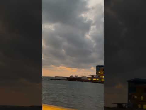 Beach 🏝️ sunsets 🌅