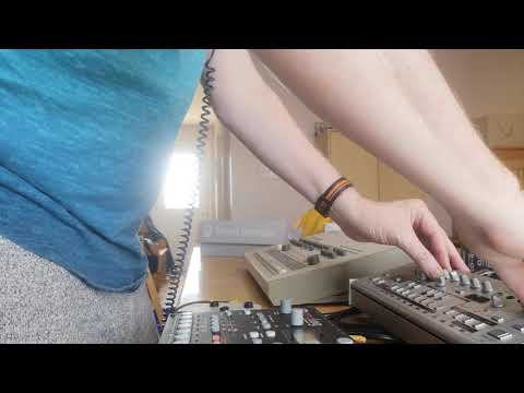 Td-3 tb-03 tr909 elektron analog 4. Acid test