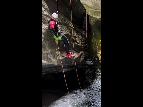 Epic Canyoning in Switzerland | GoPro POV at Irragna Zwitserland