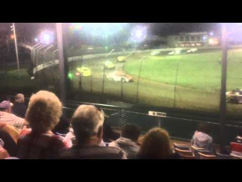 AMCA Nationals Feature - Lismore Speedway - 30.03.13