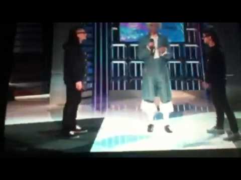 Mozart Vs Skrillex (Comedy Week)