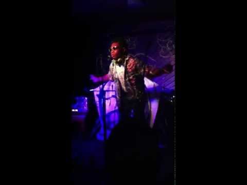 Willis Earl Beal - Don't Leave Me Hanging (Notting Hill Arts Club, 04-03-12)