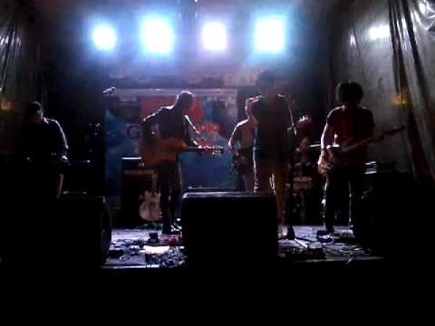 Piyu Feat Ryan Tedja - Mahadewi