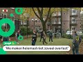 Kinderen boos om plan voetbalkooi en stappen naar rechter
