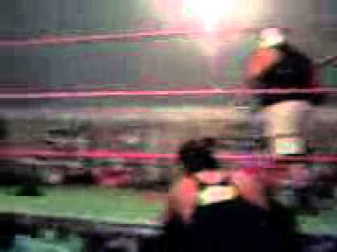 DTU en Toluca. Los Monjes Locos Vs Los Macizos (Terremoto Negro Y Araña de Plata)