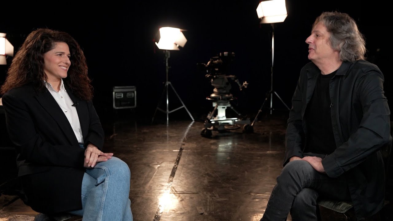 ערב עם שי שטרן 5 | שאלון קצר עם נועה קולר