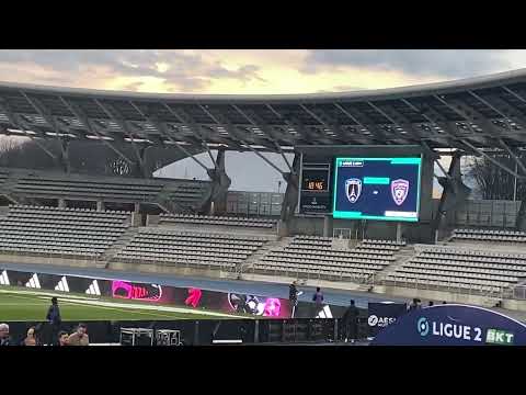 Paris FC - S.C Bastia ( Ligue 2 BKT J28 composition de Paris FC & Bastia )