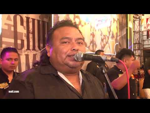 JORGE ESQUIVES Y ORQUESTA - MIX MOTIVOS. - ( EN VVO ) CHICLAYO