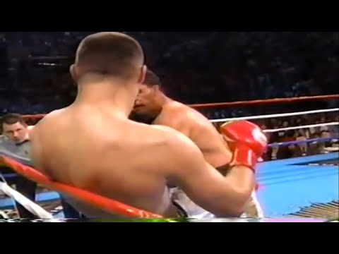 Vitali "Dr. Iron Fist" Klitschko vs Corrie "Sniper" Sanders. HD 720p60