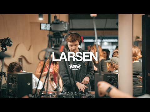 LARSEN⎟Deep House & Disco Cafe Set⎟BREW FM