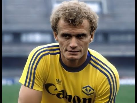 1984/85 "Panzer" Hans-Peter Briegel vs Udinese 5-3 (Serie A 18R, Away)