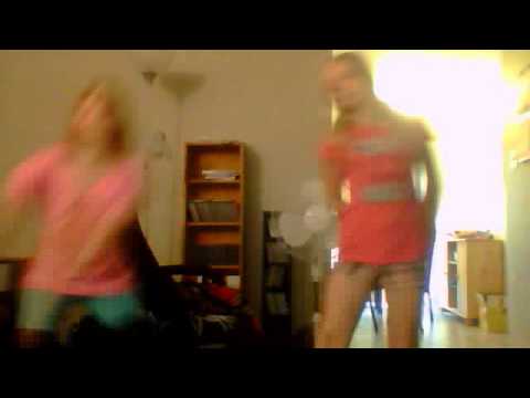 sarah and sarah dancing to dynamite
