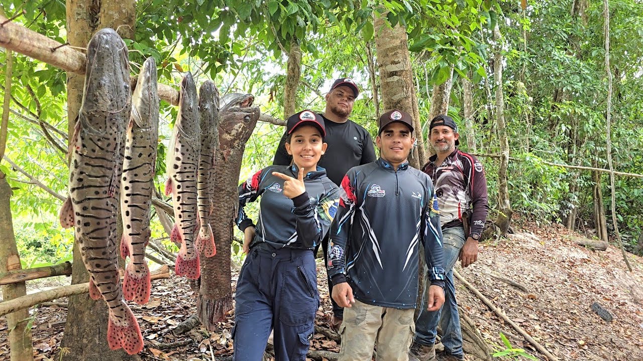 VOCÊ teria coragem de pescar nesse lugar? pescaria de peixe gigante.