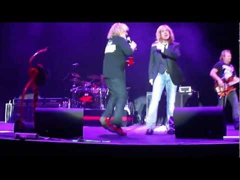 Chickenfoot "Rock'n'Roll" with David Coverdale from Whitesnake 9-1-12 Lake Tahoe