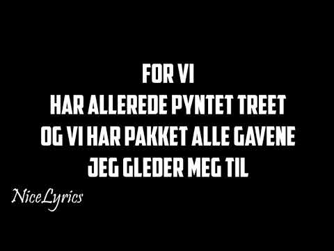 NÅ ER DET JUL - sPlayers (LYRICS/TEKST VIDEO)