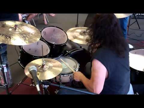 DDRUM Artist Vinny Appice performs "Mob Rules"!