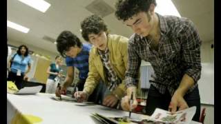 Jonas Brothers - Infatuation  (HQ / Full)